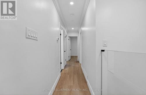 646 Cumberland Avenue, Burlington, ON - Indoor Photo Showing Other Room