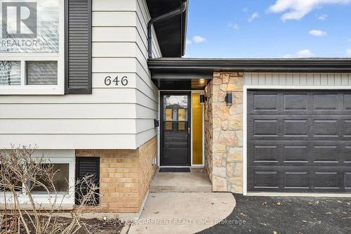 646 Cumberland Avenue, Burlington, ON - Outdoor