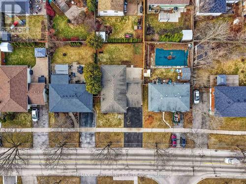 646 Cumberland Avenue, Burlington, ON - Outdoor