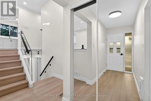 646 Cumberland Avenue, Burlington, ON - Indoor Photo Showing Other Room