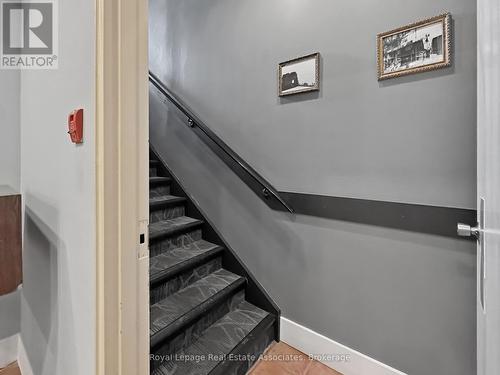 1850 Dundas Street, Mississauga, ON 