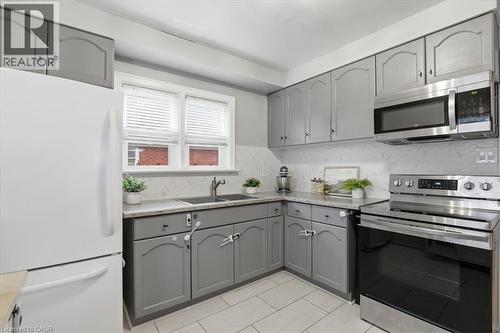 652 Weber Street E, Kitchener, ON 