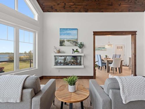 13573 Highway 6, Wallace Bridge, NS 