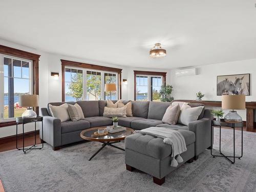 13573 Highway 6, Wallace Bridge, NS 