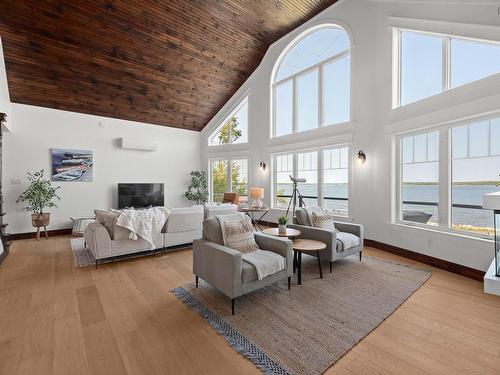 13573 Highway 6, Wallace Bridge, NS 