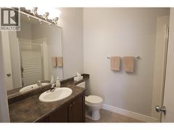 Main Bathroom - 
