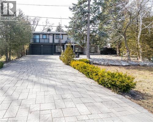 60 BELVEDERE Drive  Oakville, ON L6L 4B6