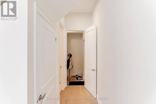 89 Maple Fields Circle, Aurora, ON - Indoor Photo Showing Other Room