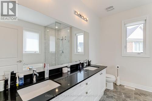 89 Maple Fields Circle, Aurora, ON - Indoor Photo Showing Bathroom