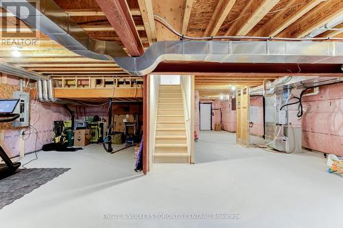 89 Maple Fields Circle, Aurora, ON - Indoor Photo Showing Basement