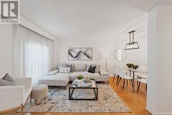 14 - 900 DUNDAS STREET W  Mississauga, ON L5C 3B3