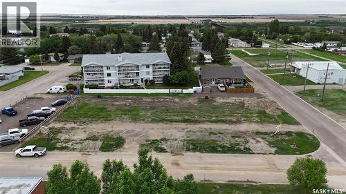 96-98 Thomson Street, Outlook, SK 