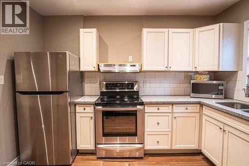 57 Francis Street, Hamilton, ON - Indoor Photo Showing Kitchen