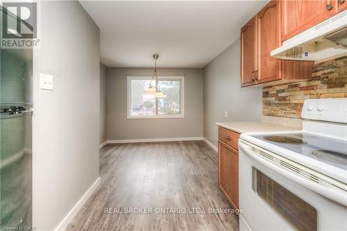 74 Helene Crescent, Waterloo, ON - Indoor Photo Showing Kitchen