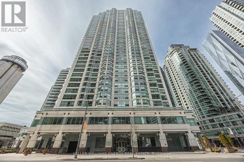 1604 - 10 YONGE STREET  Toronto (Waterfront Communities), ON M5E 1R4