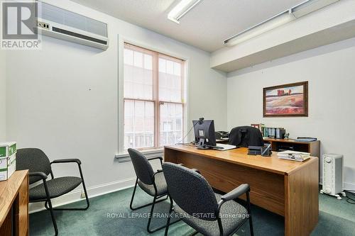 215 Simcoe Street N, Oshawa (O'Neill), ON 