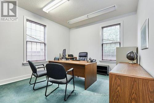 215 Simcoe Street N, Oshawa (O'Neill), ON 