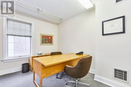215 Simcoe Street N, Oshawa (O'Neill), ON 