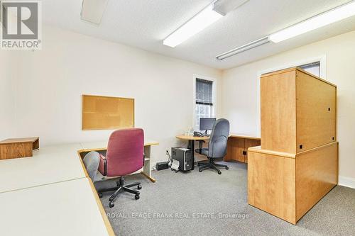 215 Simcoe Street N, Oshawa (O'Neill), ON 