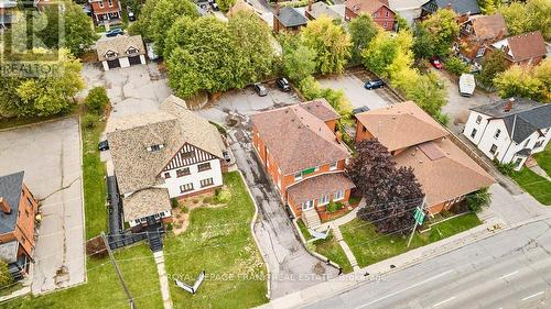 215 Simcoe Street N, Oshawa (O'Neill), ON 