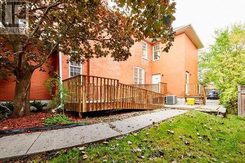 215 Simcoe Street N, Oshawa (O'Neill), ON 