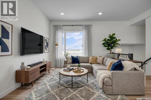 220 Veterans Drive, Warman, SK - Indoor Photo Showing Living Room