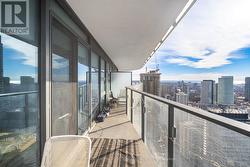 3703 - 11 WELLESLEY STREET W  Toronto, ON M4Y 0G4