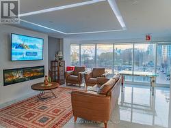 304 - 251 QUEENS QUAY W  Toronto, ON M5J 2N6