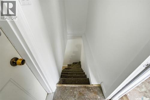 414 18Th Avenue, Regina, SK - Indoor Photo Showing Other Room