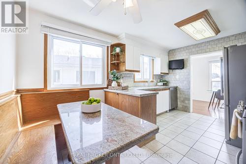1483 Brenner Crescent, Burlington, ON - Indoor Photo Showing Kitchen