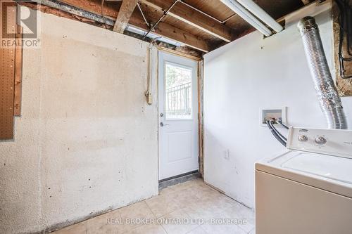 1483 Brenner Crescent, Burlington, ON - Indoor Photo Showing Laundry Room