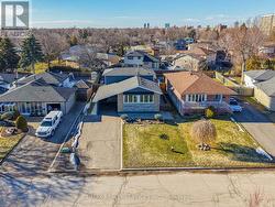 8 EDWIN DRIVE  Brampton, ON L6Y 1A1