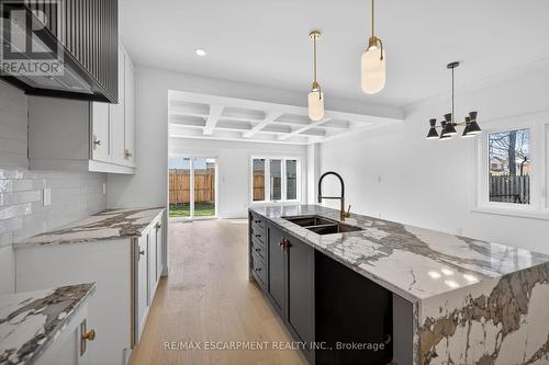 1036 Garth Street, Hamilton, ON - Indoor Photo Showing Kitchen With Double Sink With Upgraded Kitchen