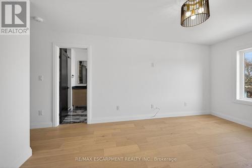 1036 Garth Street, Hamilton, ON - Indoor Photo Showing Other Room