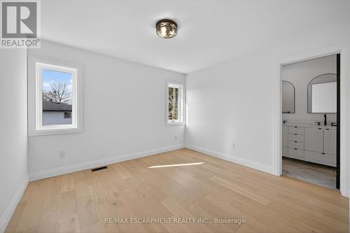 1036 Garth Street, Hamilton, ON - Indoor Photo Showing Other Room