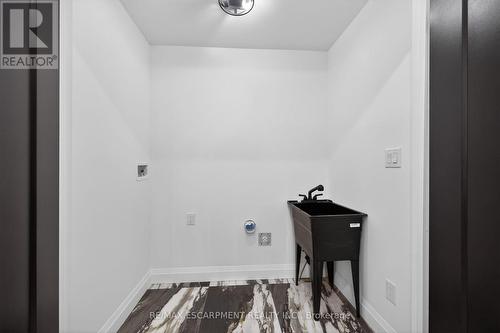 1036 Garth Street, Hamilton, ON - Indoor Photo Showing Other Room