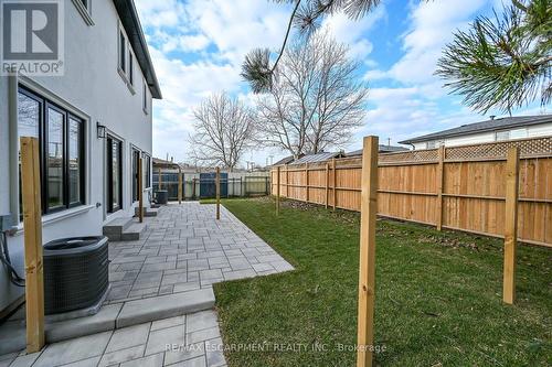 1036 Garth Street, Hamilton, ON - Outdoor