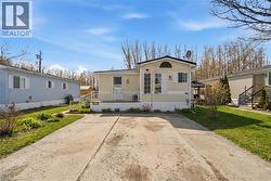 428 PINE Pass Wellington, ON N1M 2W5