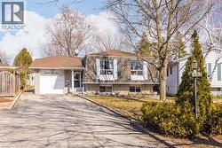 1483 BRENNER Crescent  Burlington, ON L7P 2V9
