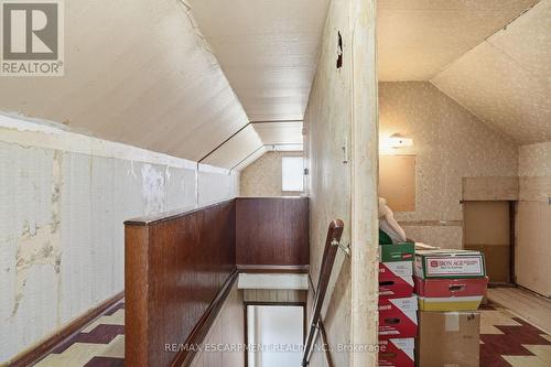 560 Stone Church Road E, Hamilton, ON - Indoor Photo Showing Other Room