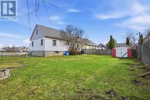 560 Stone Church Road E, Hamilton, ON - Outdoor