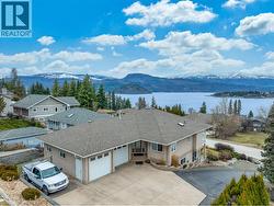 2814 Juniper Crescent Sorrento, BC V0E 2W2