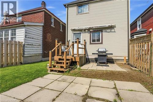 16 Albemarle Street, Hamilton, ON - Outdoor