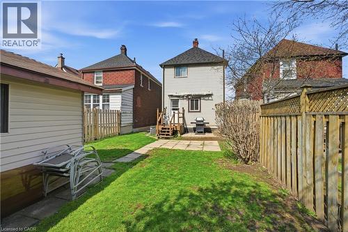 16 Albemarle Street, Hamilton, ON - Outdoor
