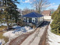 542 MCKELLAR STREET Peterborough (Otonabee Ward 1), ON K9J 1R2