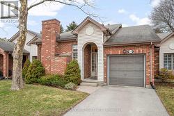 39 - 1478 ADELAIDE STREET N  London North (North H), ON N5X 3Y1