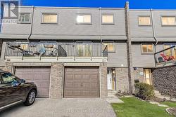 131 - 2315 BROMSGROVE ROAD  Mississauga (Clarkson), ON L5J 4A6
