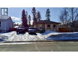 320 Willow Drive  Tumbler Ridge, BC V0C 2W0