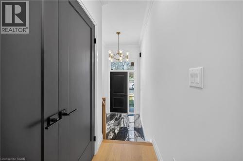 1036 Garth Street, Hamilton, ON - Indoor Photo Showing Other Room