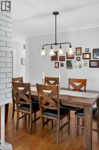 362 Pepper Drive, Burlington, ON - Indoor Photo Showing Dining Room